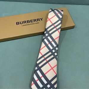 Burberry Men’s Tie